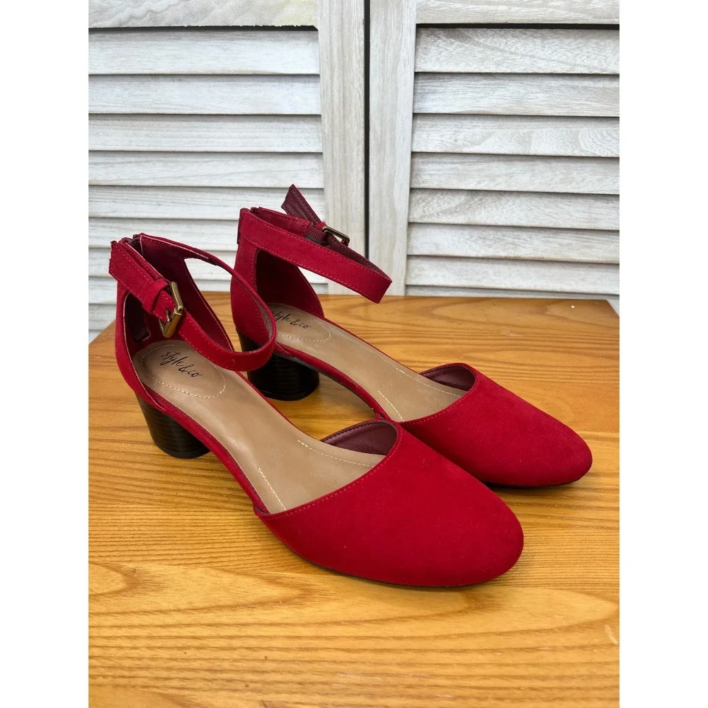 Style & Co Ankle Strap Heels 10 Red Women Faux Suede Block Heel
